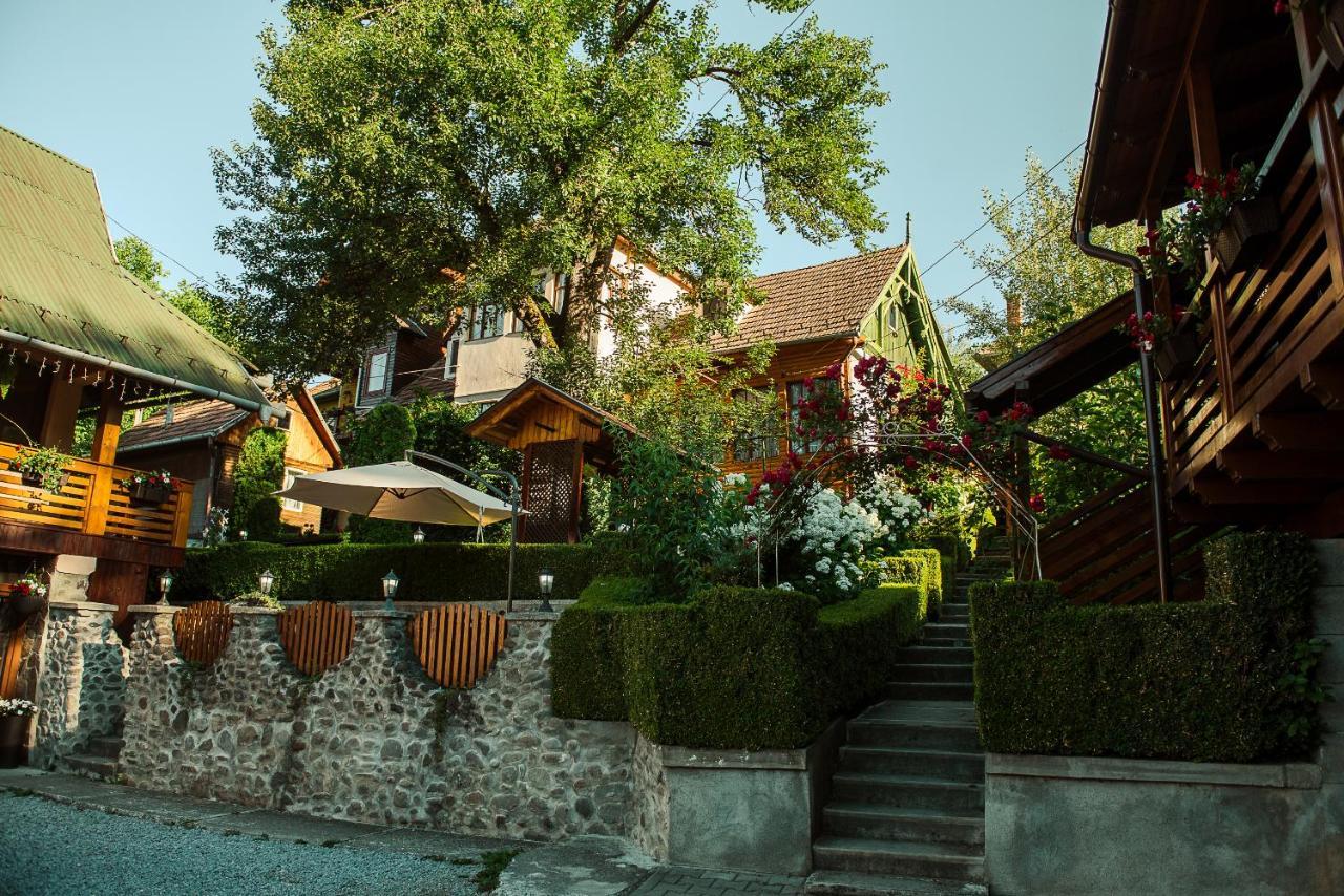 Hotel Casa Edy Sovata Exterior foto